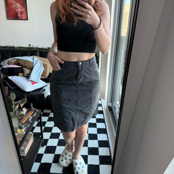 Charcoal Grey Women's cargo skirt - Picture 7 of 7